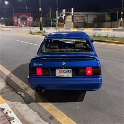 بي ام دبليو الفئة 3